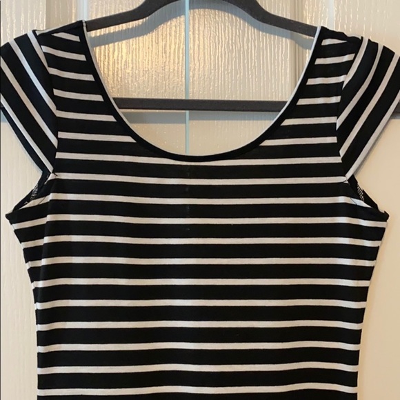 Latiste striped woman’s long dress size S - Picture 2 of 9